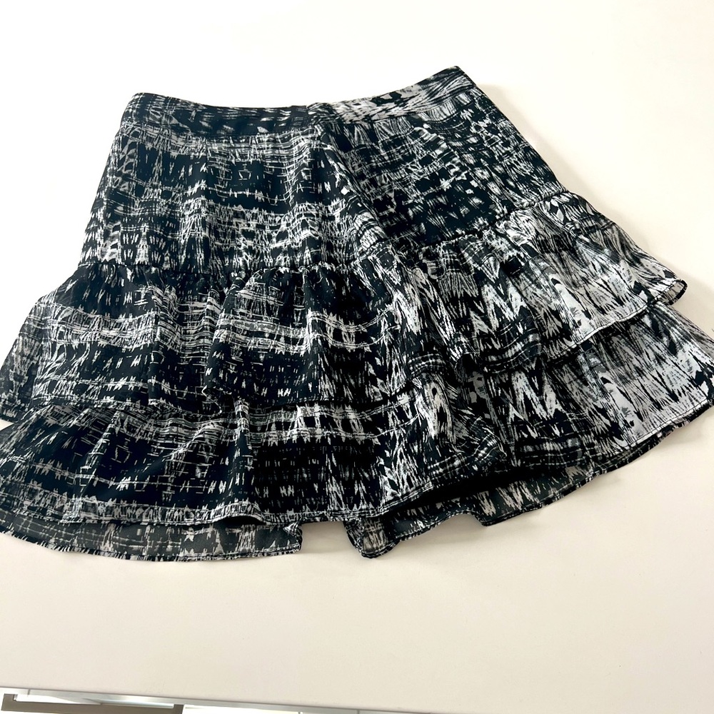H&M airy ruffle skirt.